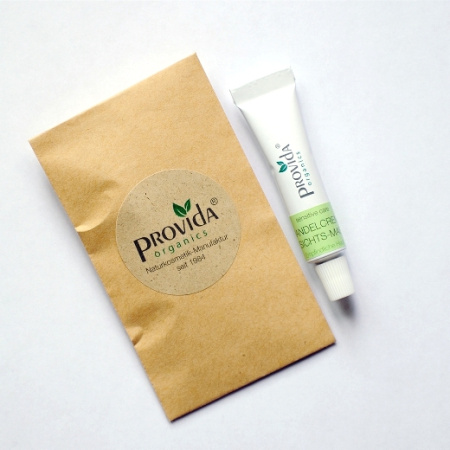 маска_для_лица_увлажняющая__миндаль_и_алоэ_вера___mandelcreme_gesichts_maske__provida_organics_7_мл_1.jpg